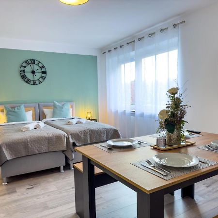 Immostay #6 - Ferienhaus 4 Zimmer Fuer 8 Personen, Wifi & Zentrum BRE 外观 照片