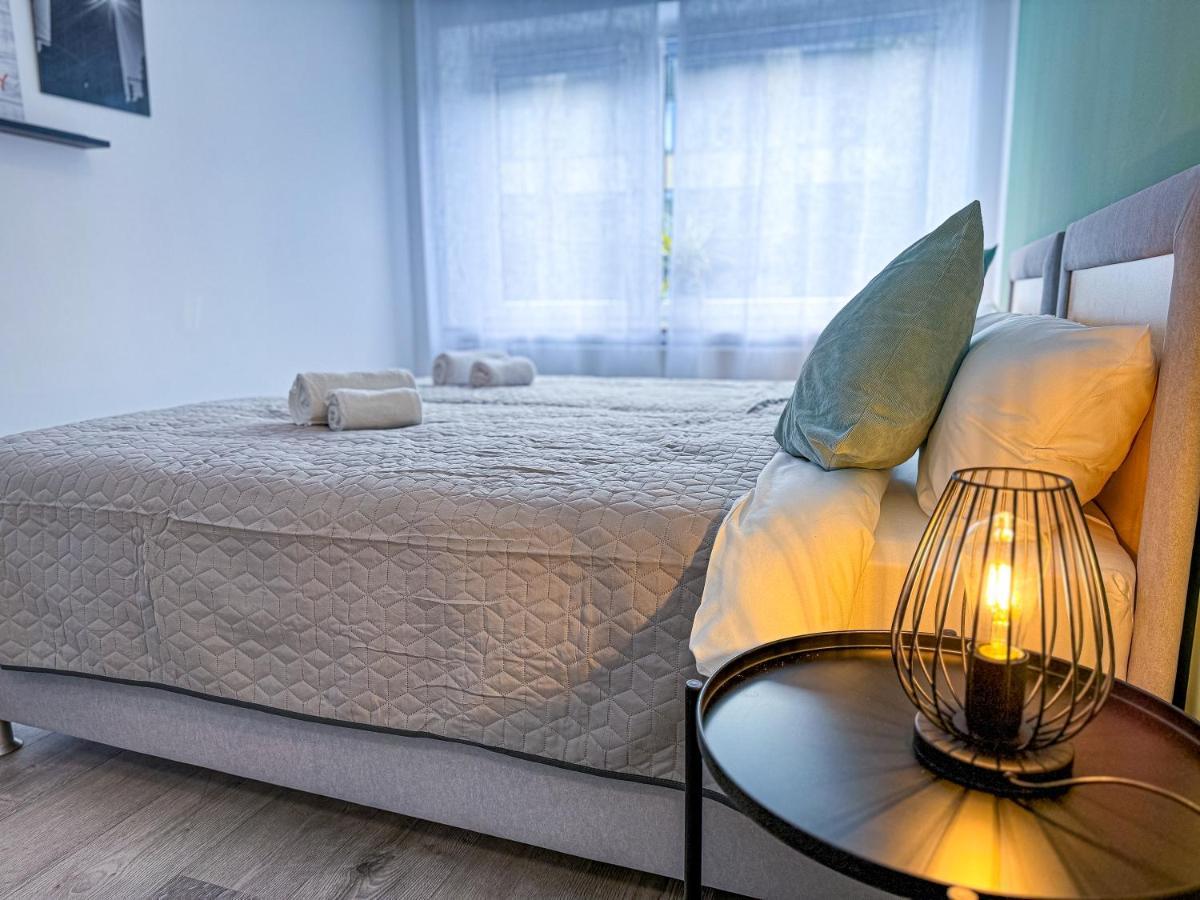 Immostay #6 - Ferienhaus 4 Zimmer Fuer 8 Personen, Wifi & Zentrum BRE 外观 照片