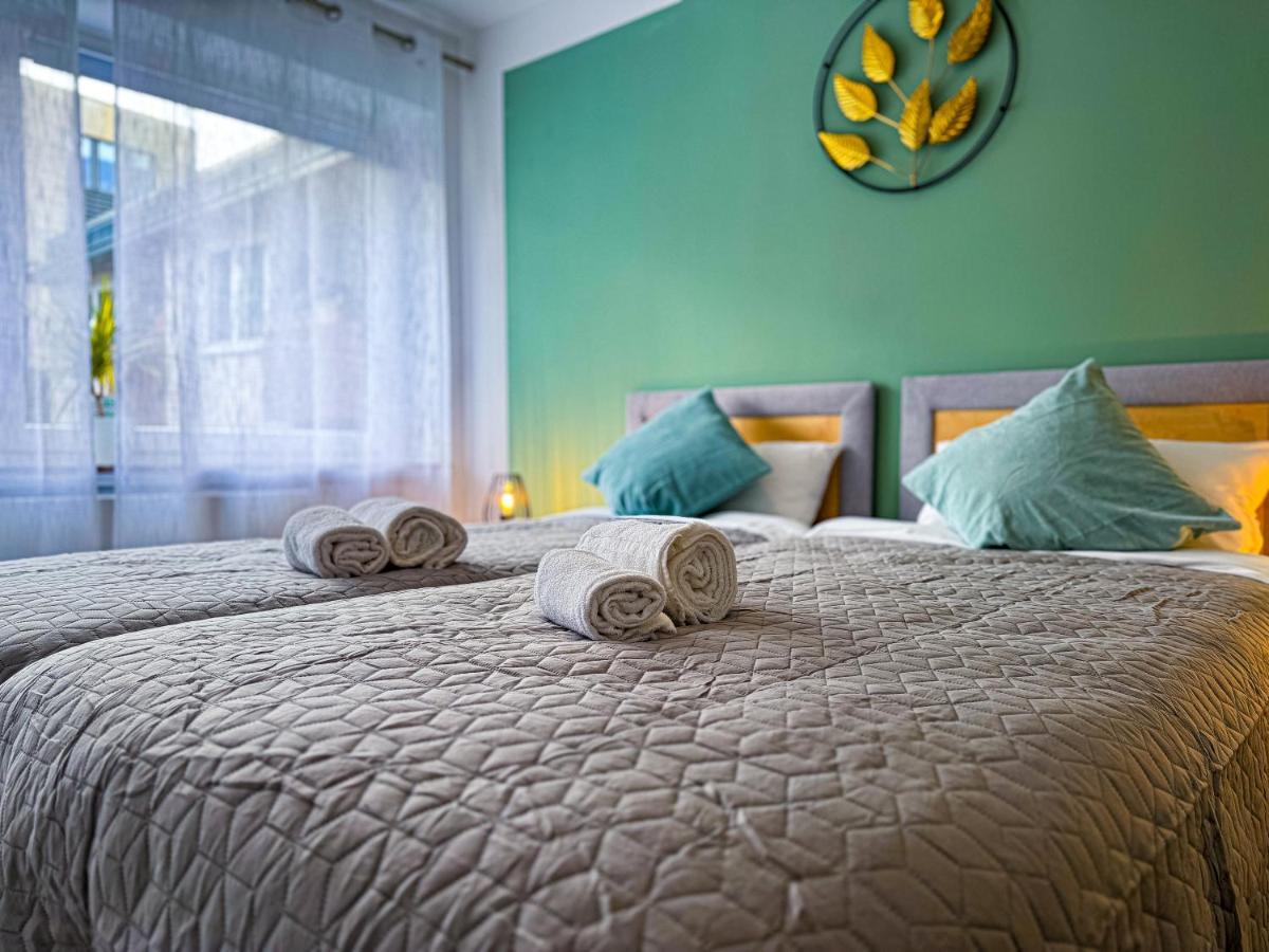 Immostay #6 - Ferienhaus 4 Zimmer Fuer 8 Personen, Wifi & Zentrum BRE 外观 照片