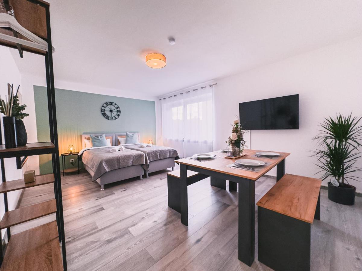 Immostay #6 - Ferienhaus 4 Zimmer Fuer 8 Personen, Wifi & Zentrum BRE 外观 照片